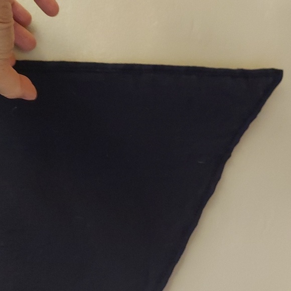 LOMA.WHALE Navy Sleeveless Asymmetrical Pullover Top - Picture 5 of 7